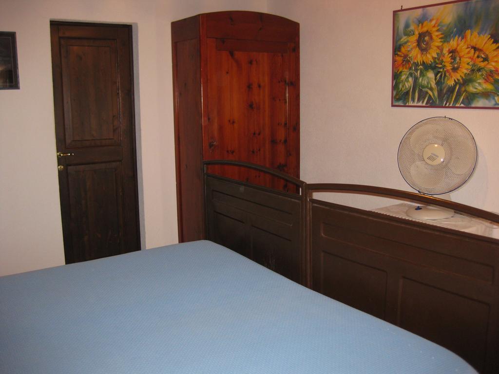 Agriturismo Bronzivalle Riotorto Cameră foto