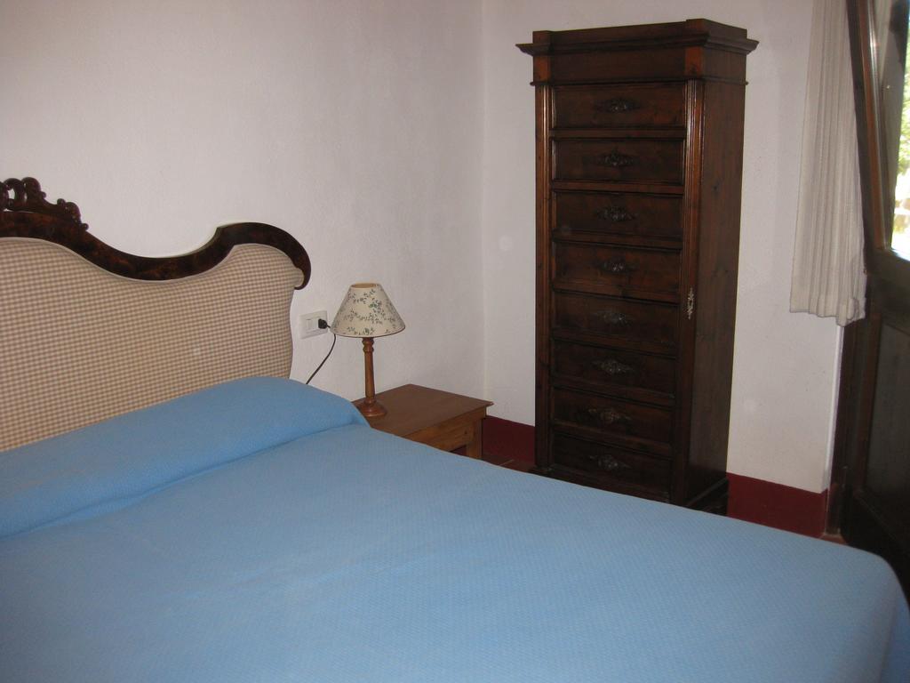 Agriturismo Bronzivalle Riotorto Cameră foto